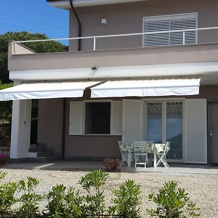 Casa Franca Apartman Lacona